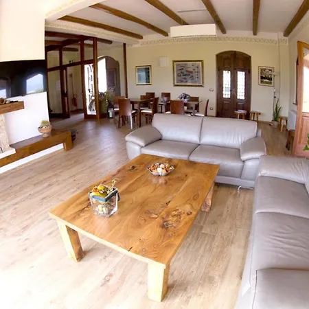 Villa Exquisite Retreat In Segni