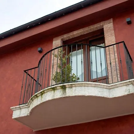 Exquisite Retreat In Segni Villa